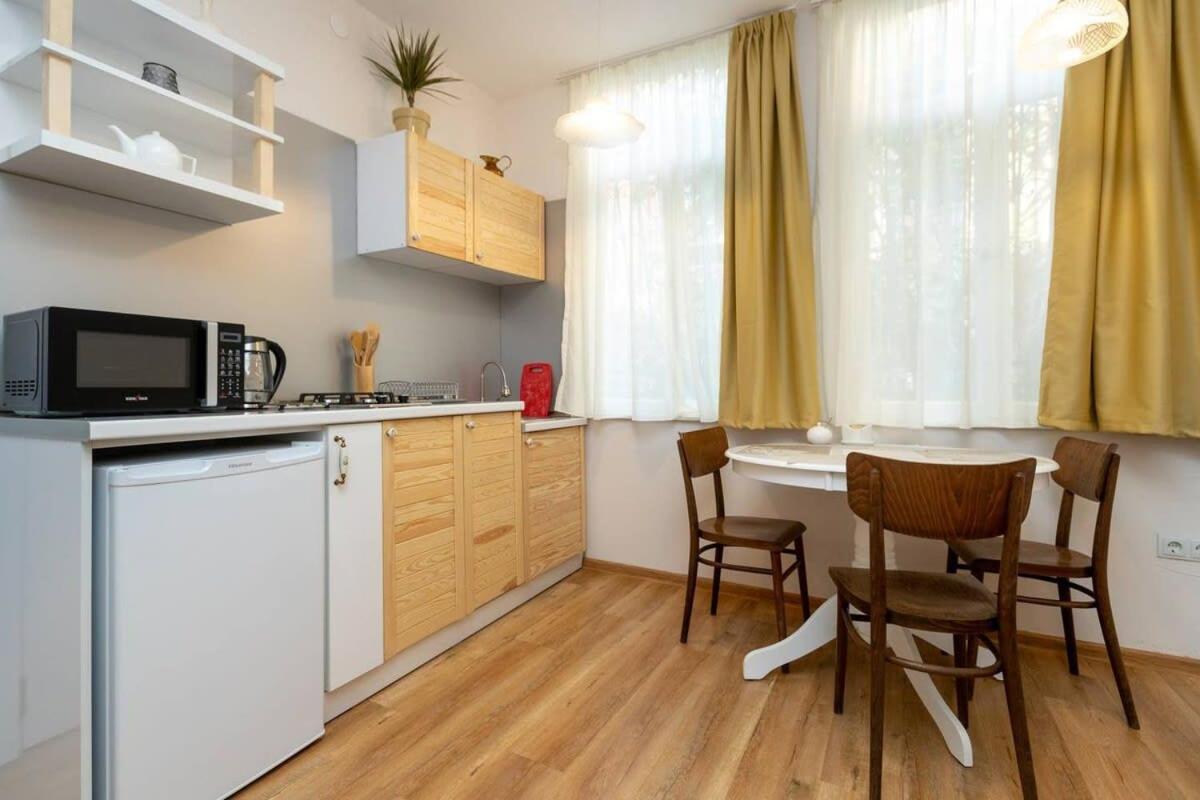 Wehost Liberty Square Apartments Tbilisi ภายนอก รูปภาพ